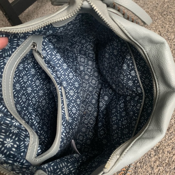 Urban Expressions Chain Detail Bag - Picture 11 of 11